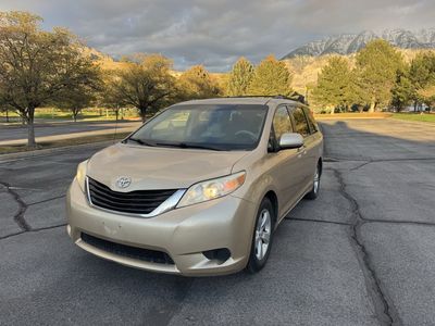 2011 Toyota Sienna LE