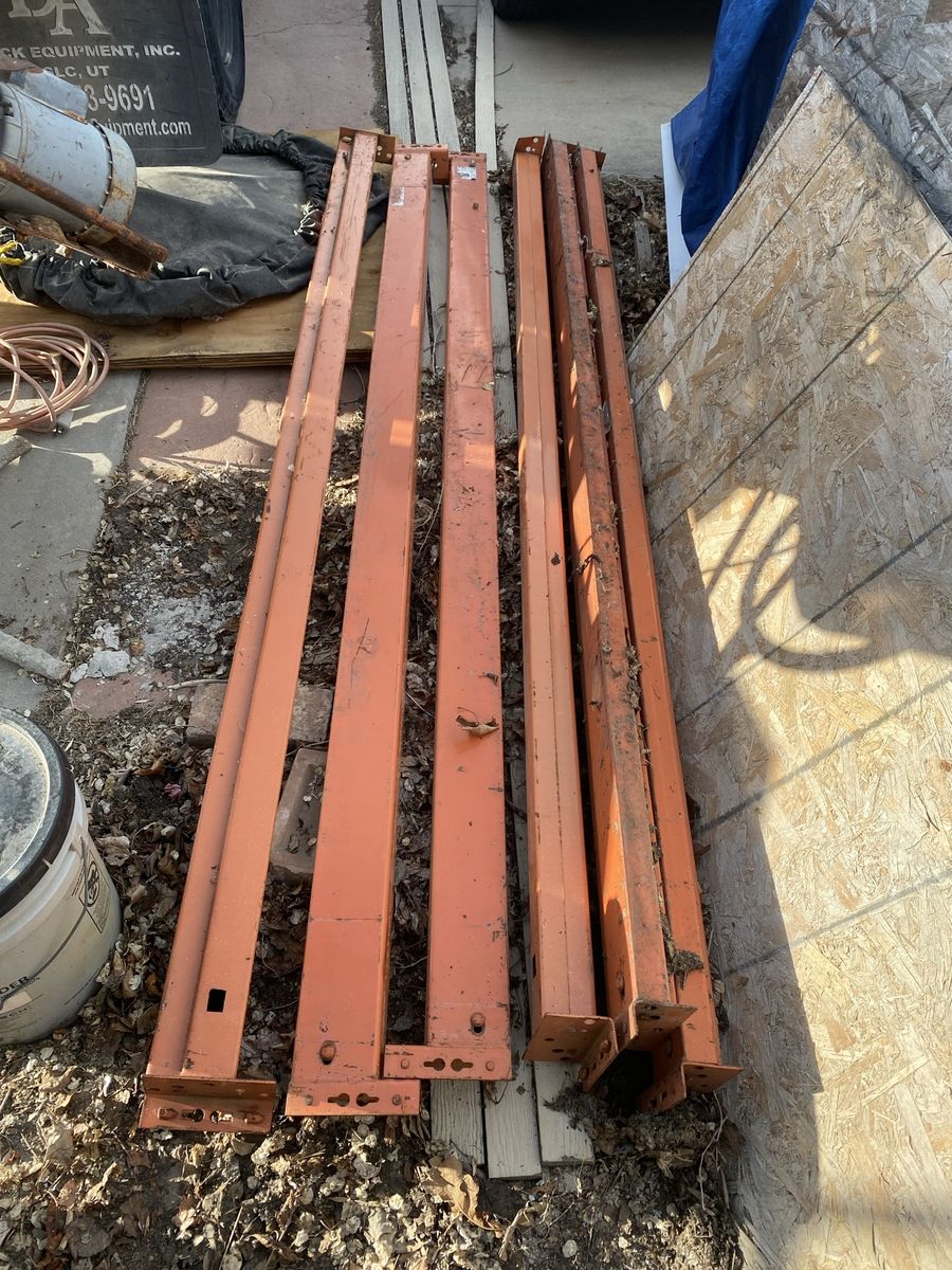 Pallet racking