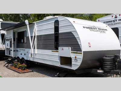 2025 Wildwood X-Lite 26ICE