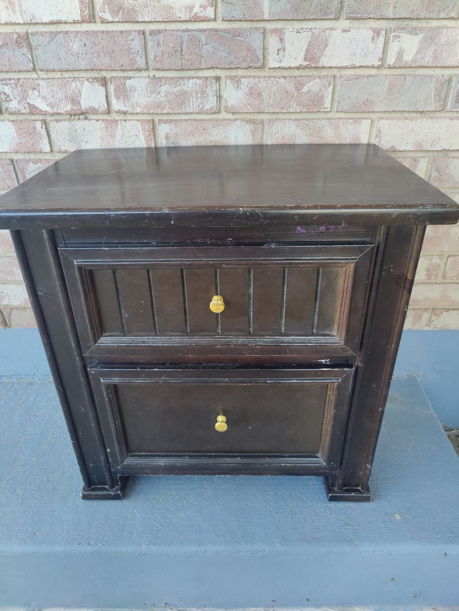 Black 2 Drawer Nightstand