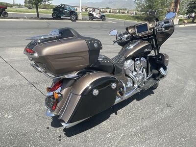2019 Indian Motorcycle® Roadmaster® Polished Bronze / Thunder Black