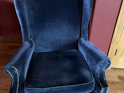 Elegant Navy Blue Velvet Wingback Accent Chair with Nailhead Trim