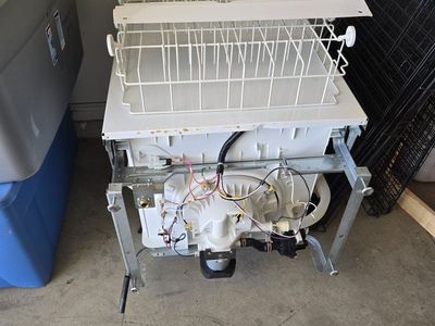 CURB ALERT! Frigidaire Dishwasher White