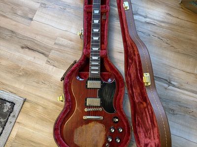 MAKE ME AN OFFER!! Gibson SG 1961 reissue Electric Guitar - Cherry Finish, Dual Humbuckers, Original Hard Case Included