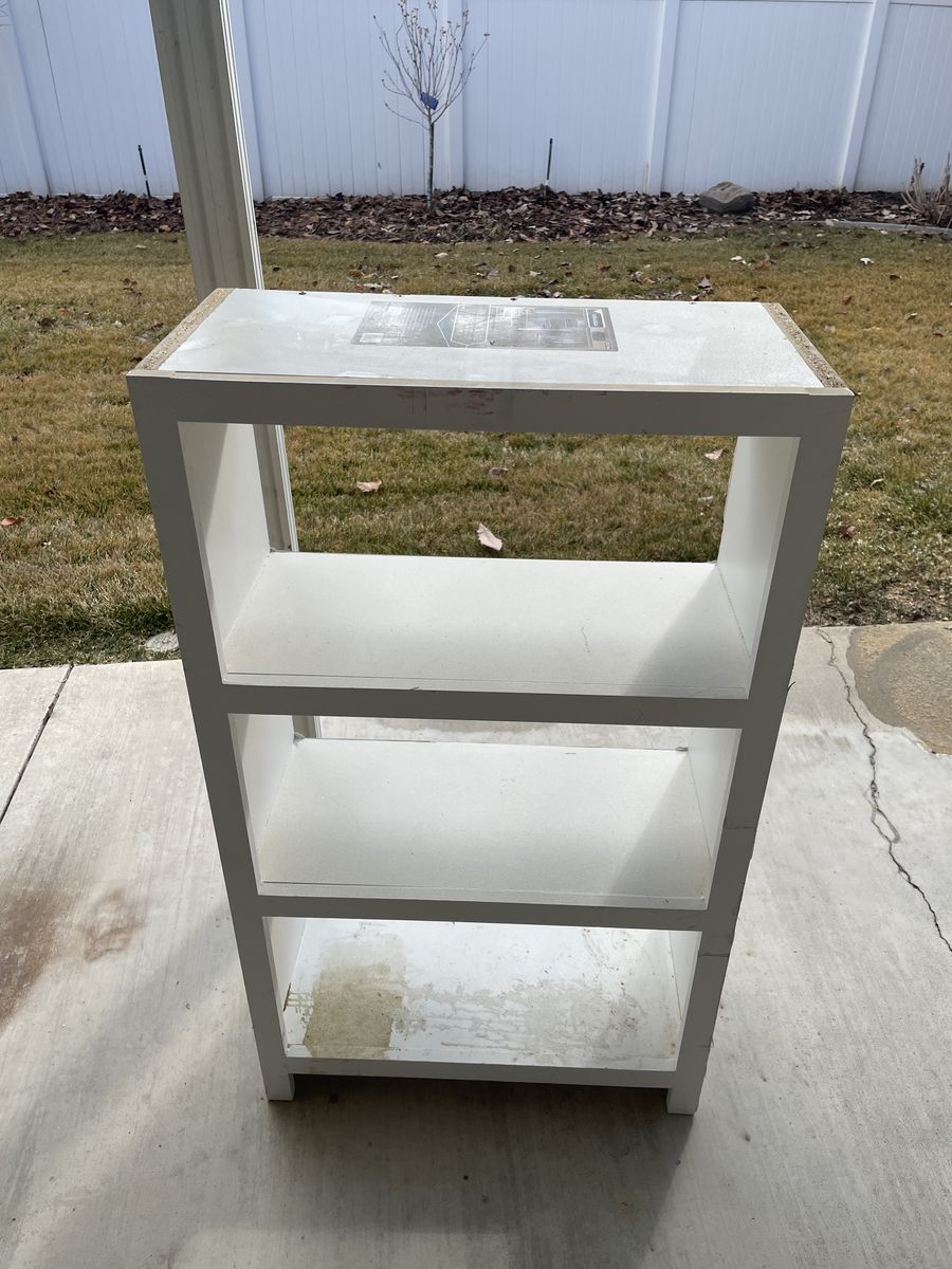 Wall shelf