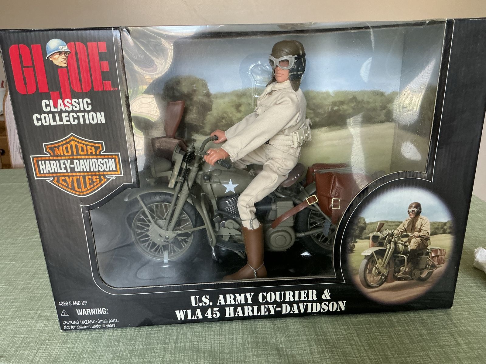 1998 GI Joe Classic Collection US Army Courier & WLA 45 Harley-Davidson