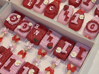CUSTOM CHOCOLATE-COVERED TREATS FOR ANY OCCASION