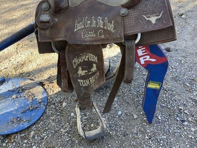 Champion Team Roper Western Saddle - Load Em In The Dark Cattle Co. Tooled Leather