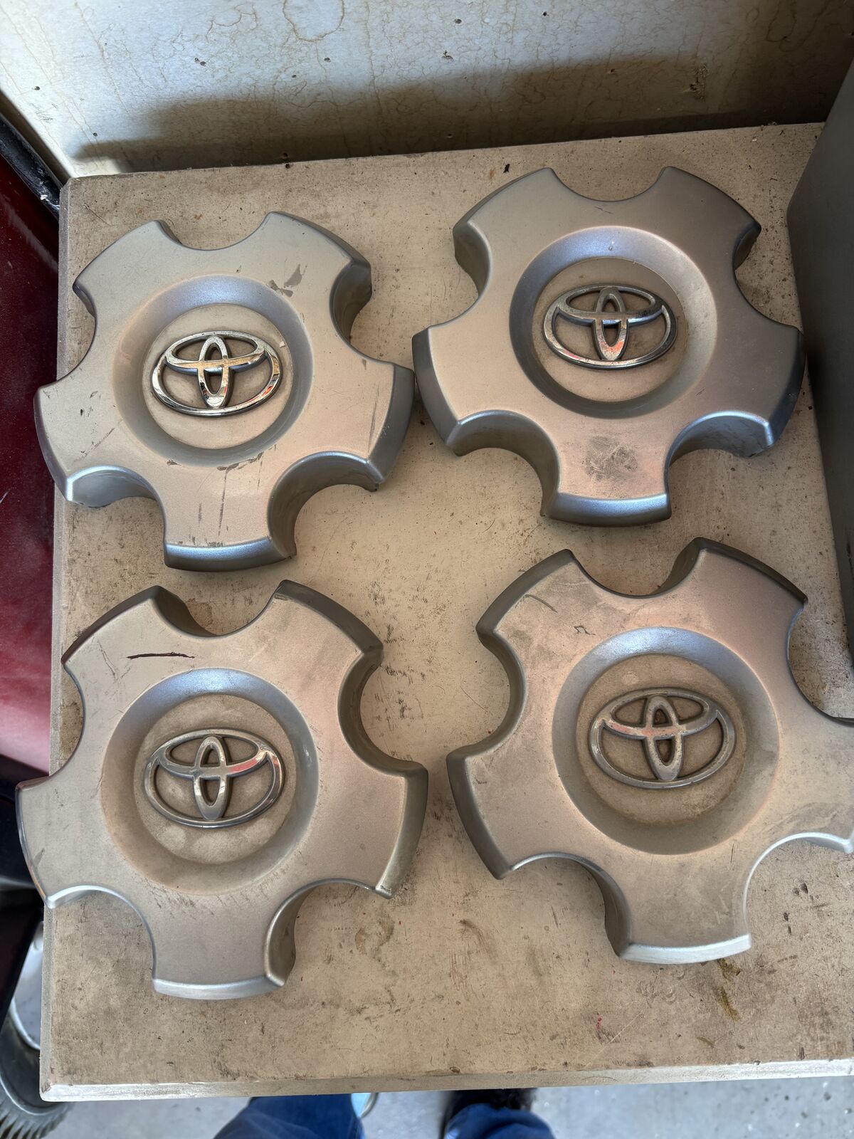 42603-0C070 Wheel Center Hub Caps For Tundra 2007-13 Sequoia 2008-17 Accessories