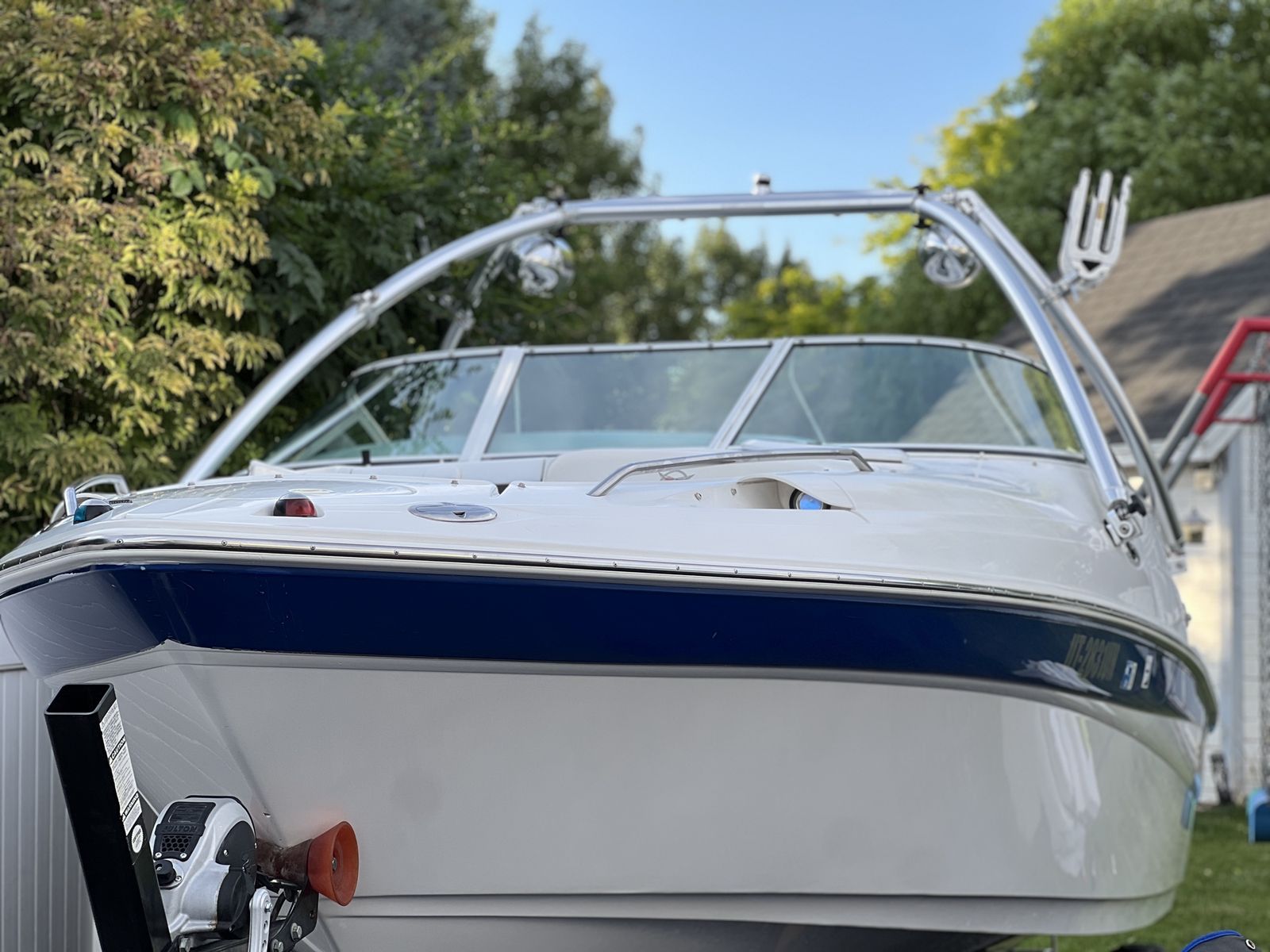 2001 Campion Allante 705i Boat