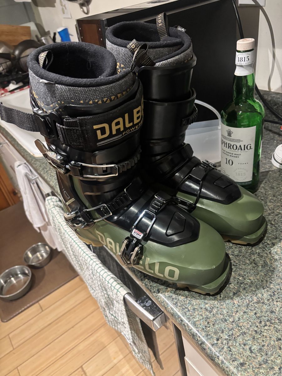 Dalbello Cabrio 130LV