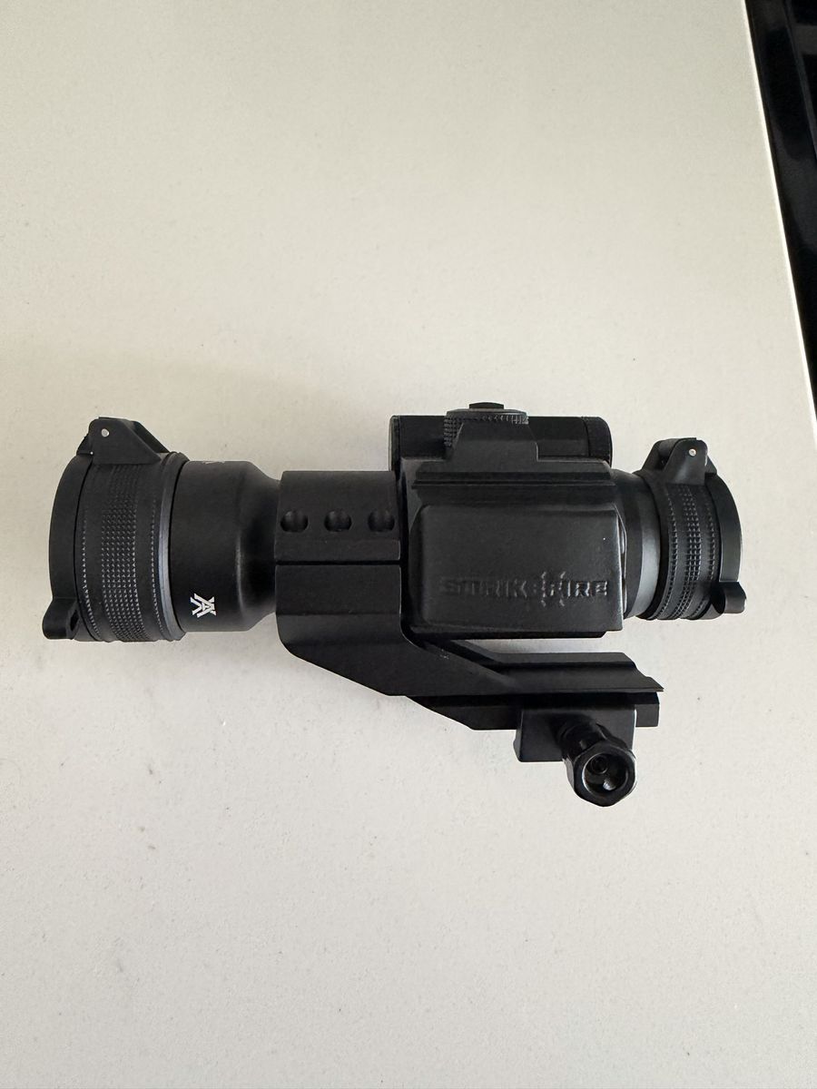 Vortex StrikeFire Red Dot Sight with Mount