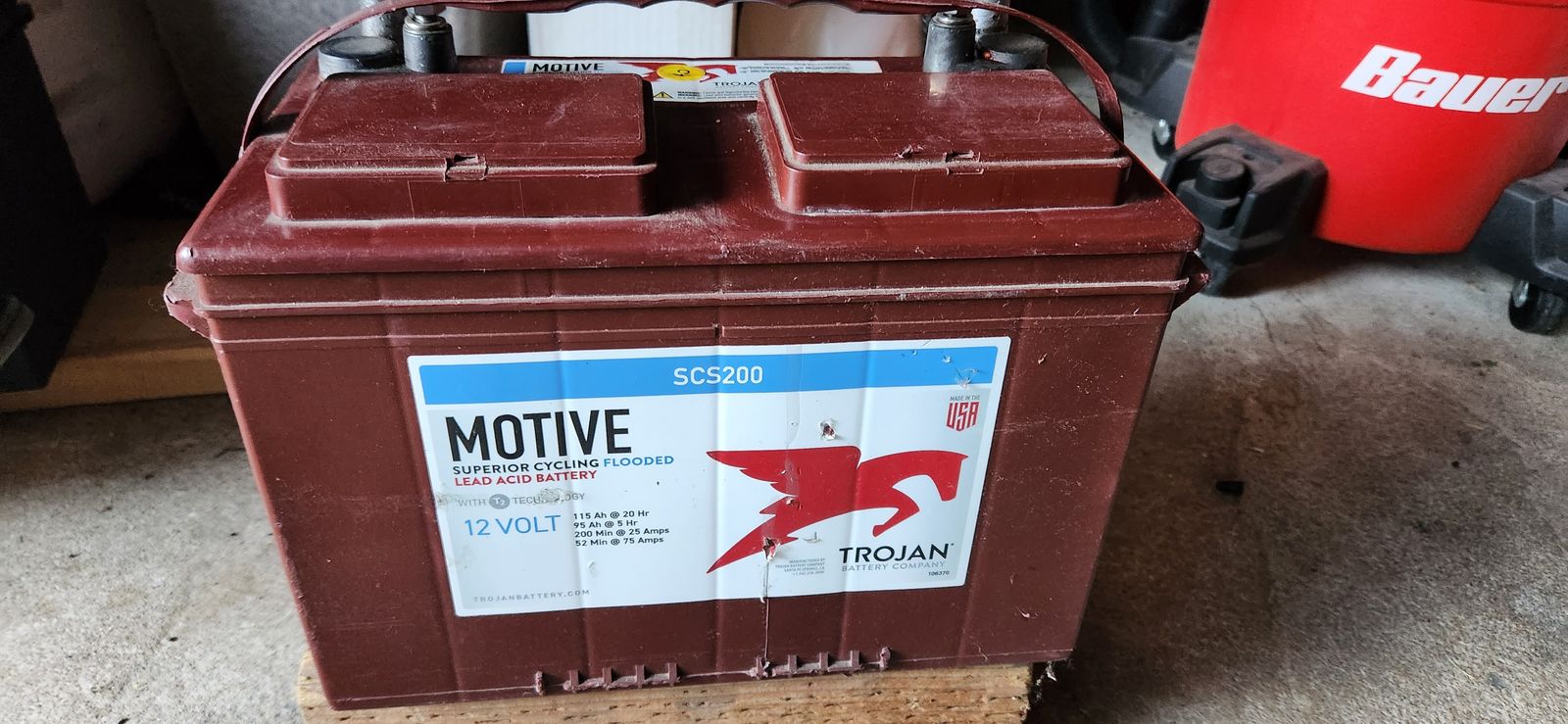 Trojan battery.  Battery 12v deep cycle 27 series. Not sure age. Holds charge and cells good