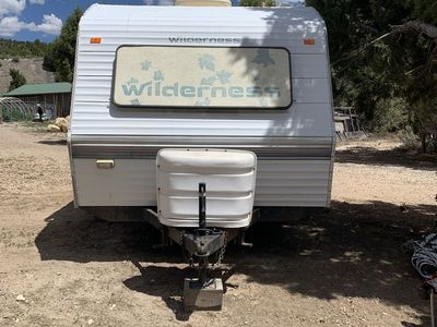 Wilderness Travel Trailer Camper 1997