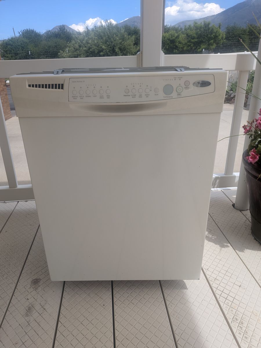 Whirlpool Dishwasher