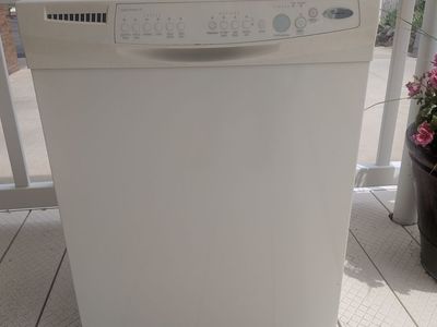 Whirlpool Dishwasher