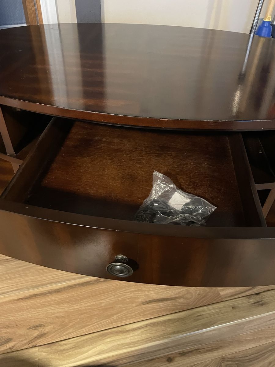 Main image 6