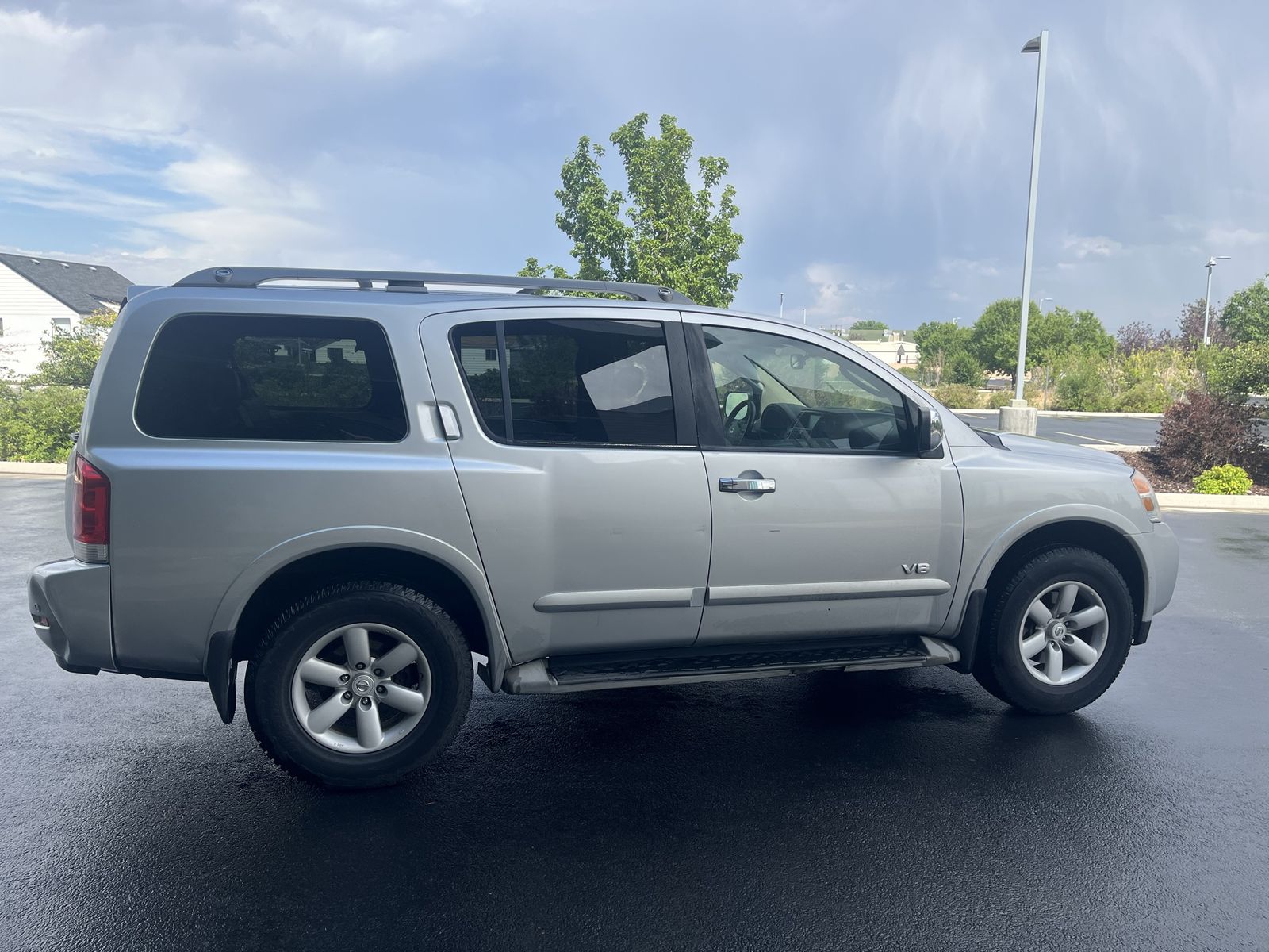 2008 Nissan Armada SE