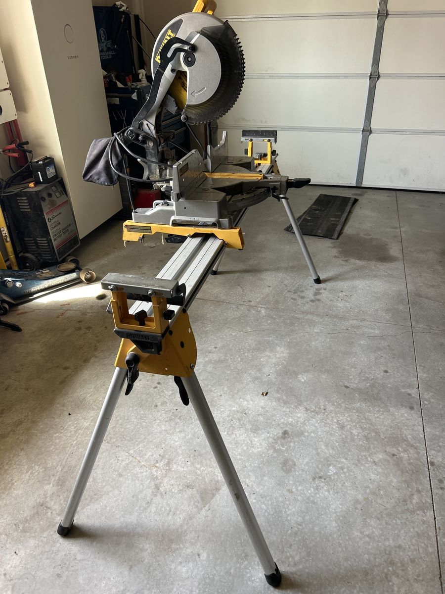 DeWalt dw715 saw with stand