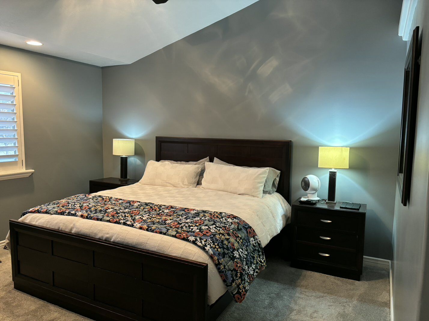 King Size headboard footboard siderauls and mirror