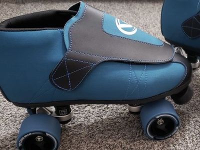 VNLA Junior Code Blue Jam Skates - Unisex Indoor Roller Skates, Size 12 Men's/Women's