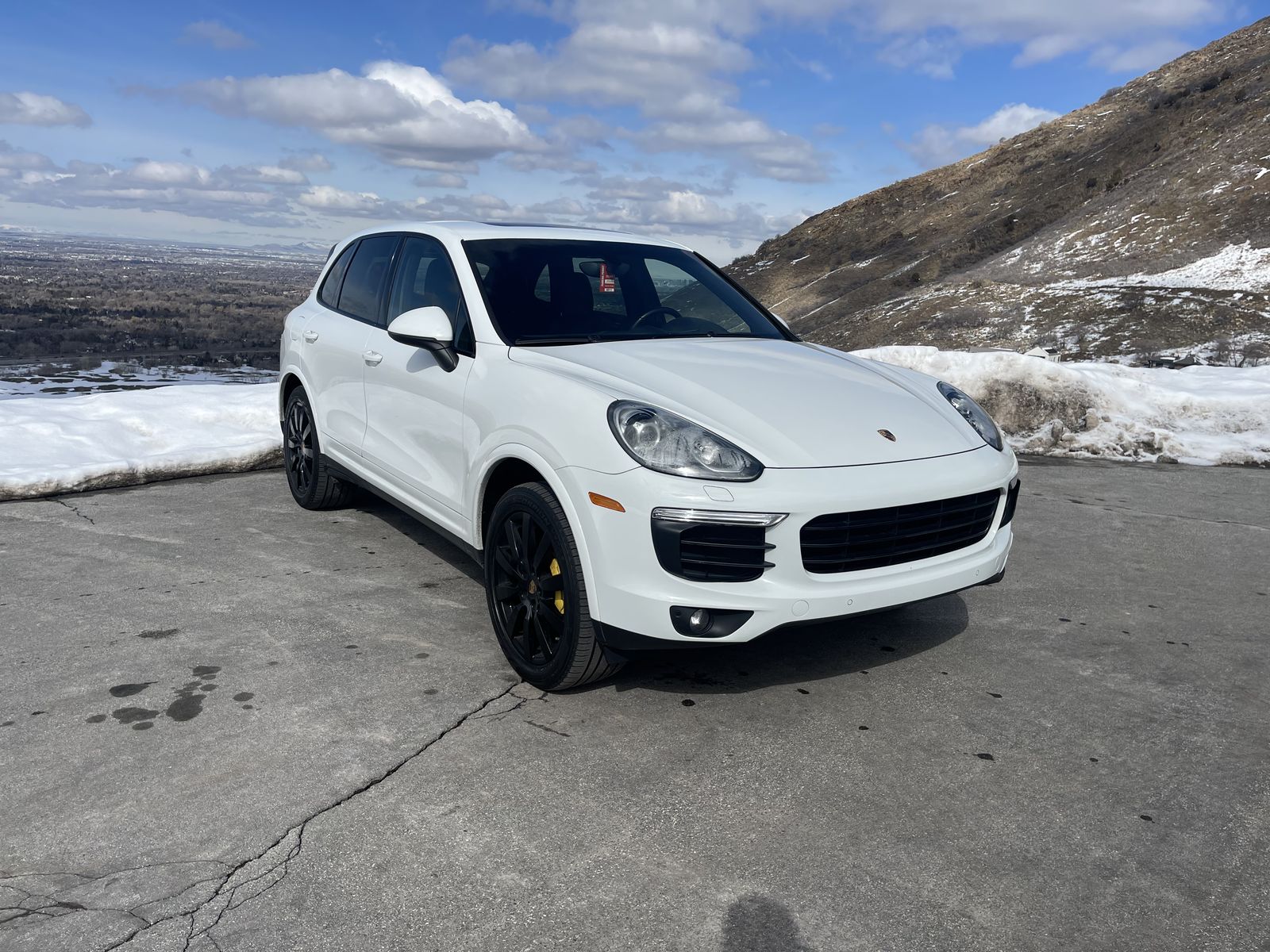 2017 Porsche Cayenne Platinum Edition