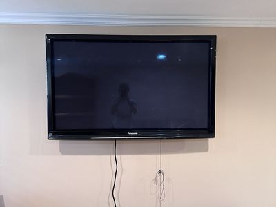 50 inch Panasonic TV with wall bracket and mount