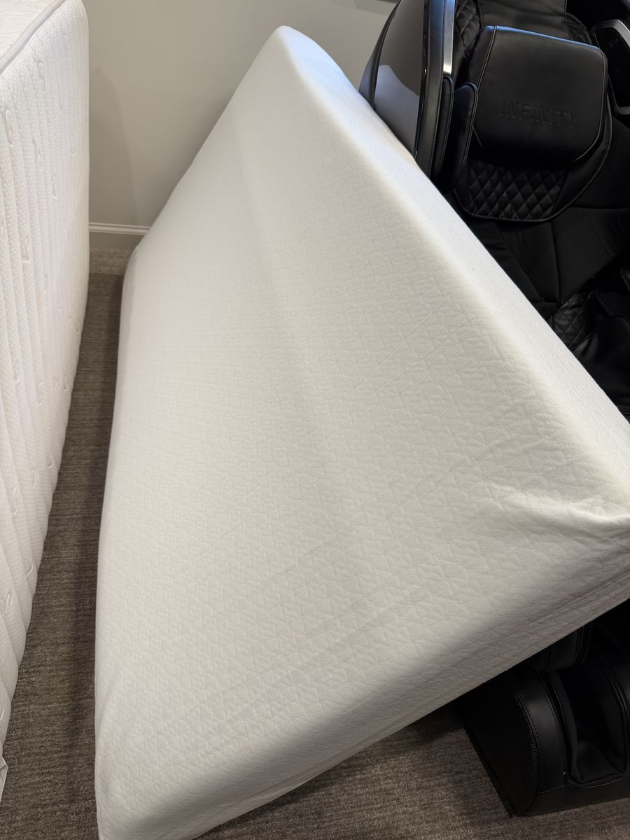 2 twin mattresses