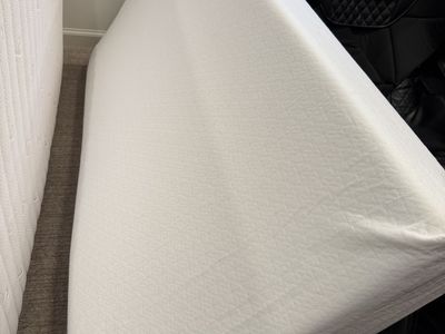 2 twin mattresses