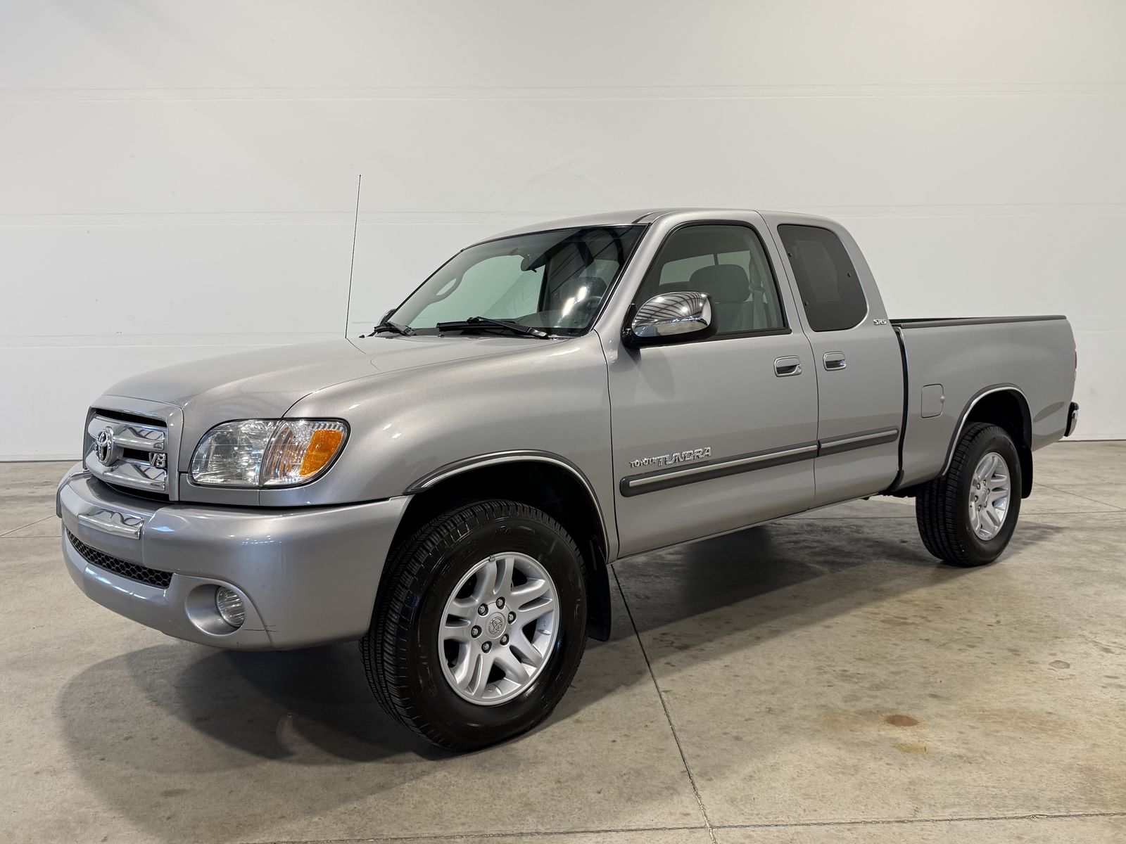 2004 Toyota Tundra SR5