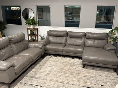RC Willey Electric Leather Reclining Couch & Loveseat