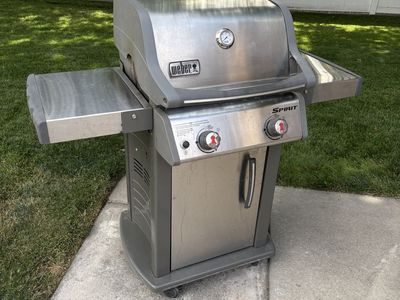Weber Spirit E-210 Stainless Steel 2-Burner for Sale
