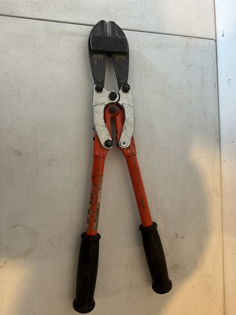Crescent H.K. Porter 18in PowerPivot Bolt Cutters