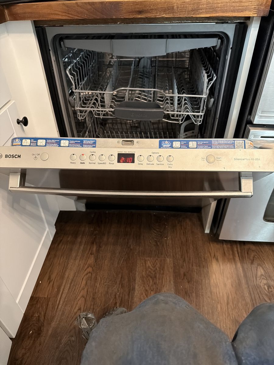 Bosch SilencePlus 48 dBA Built-In Dishwasher - Stainless Steel Finish