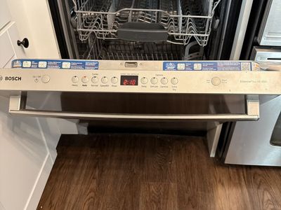 Bosch SilencePlus 48 dBA Built-In Dishwasher - Stainless Steel Finish