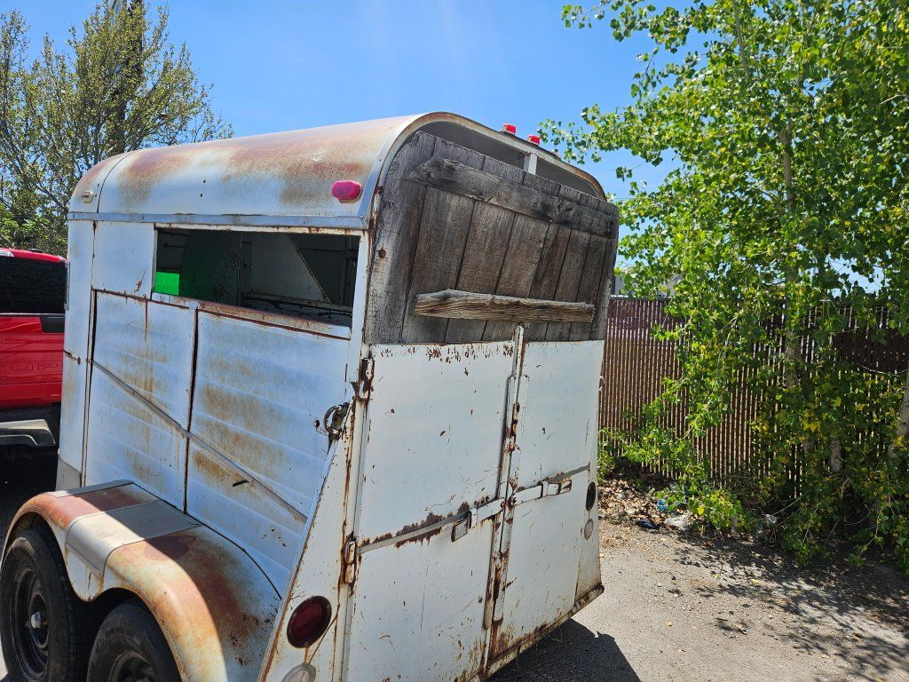 2 horse trailer