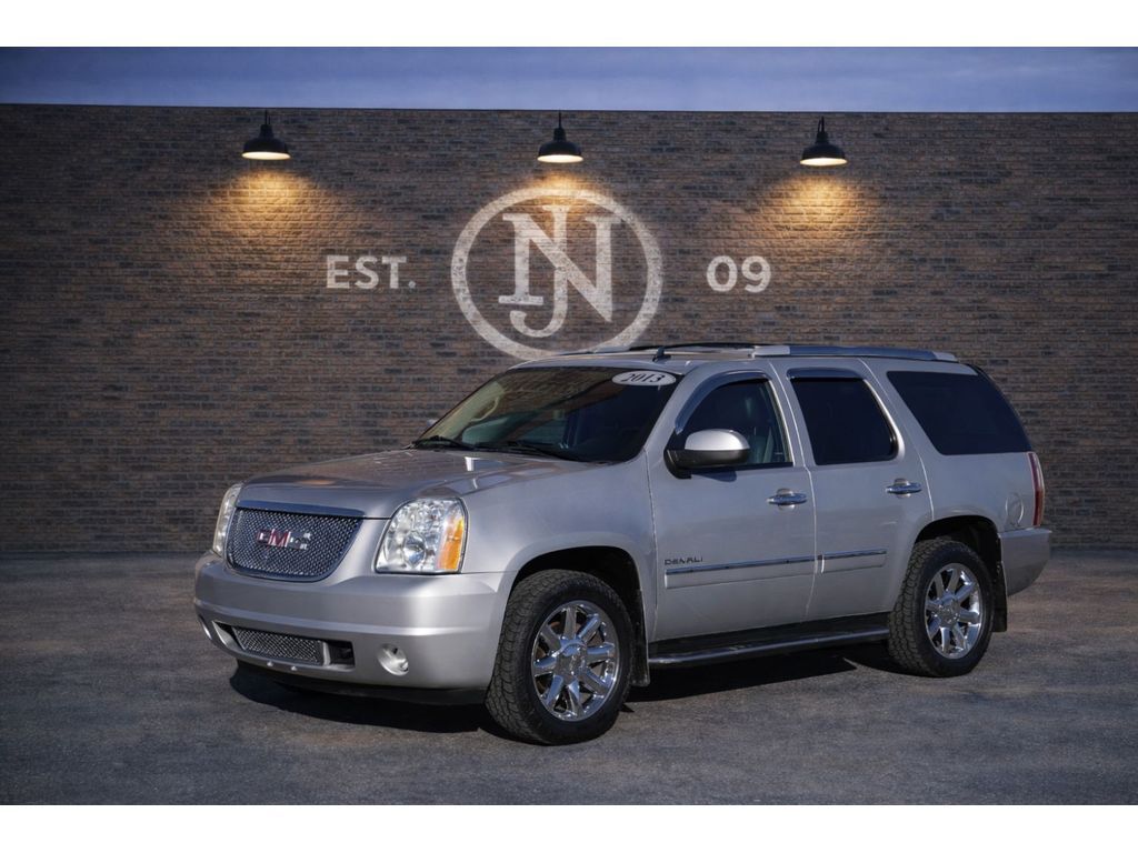 2013 GMC YUKON Denali