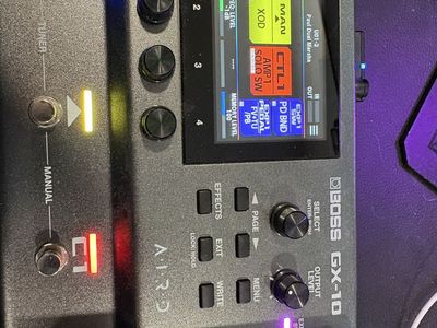 BOSS GX-10 Guitar Effects Processor, Multi-Effects Pedal with AIRD Technology
