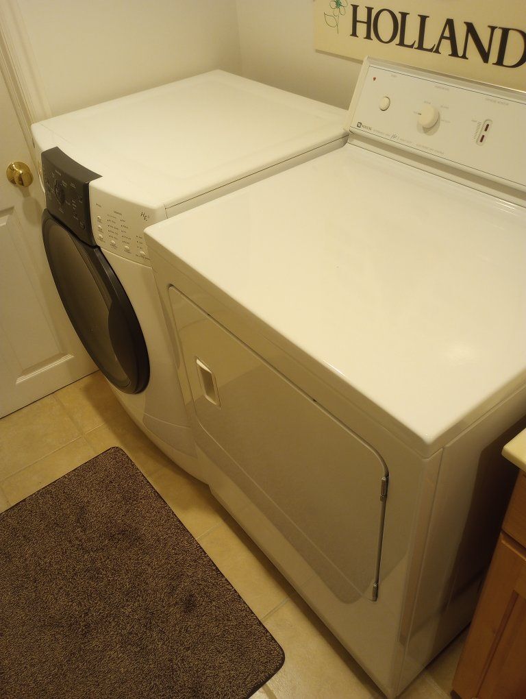 Kenmore Elite HE3 Front-Loading Washer and Maytag Gas Dryer