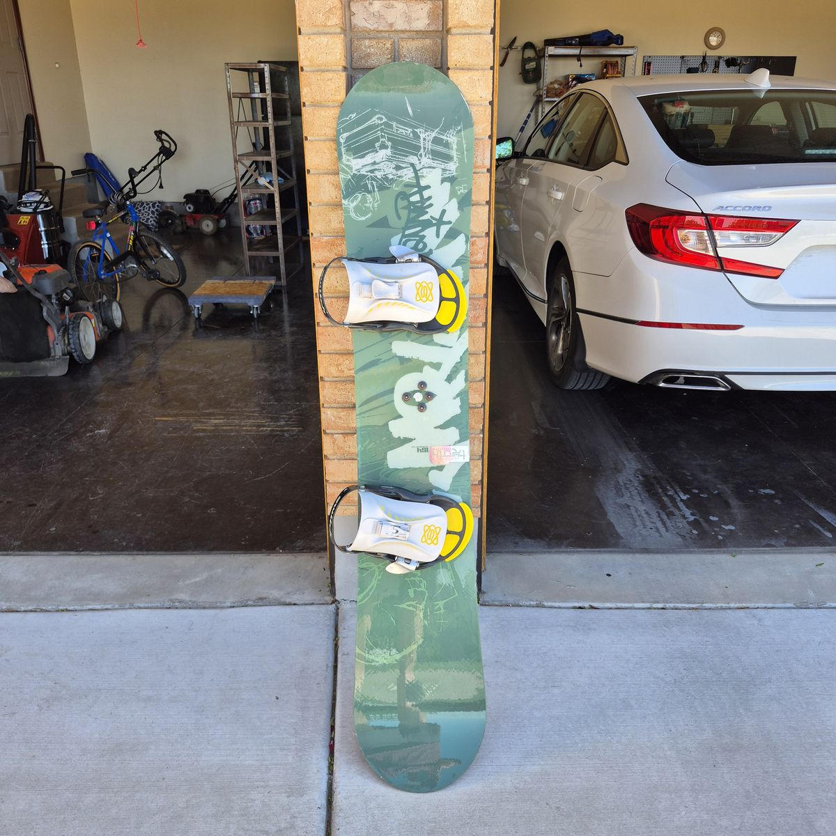 Snowboard