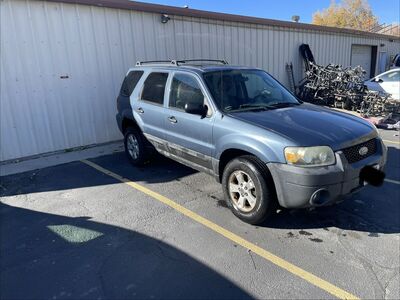 2005 FORD ESCAPE XLT