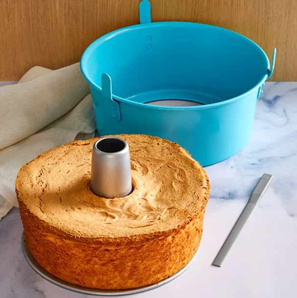 Pampered Chef Tube Cake Pan