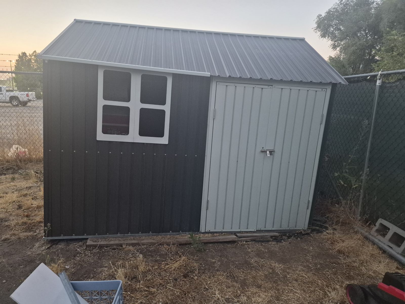 Metal storage shed 