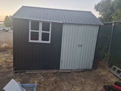 Metal storage shed