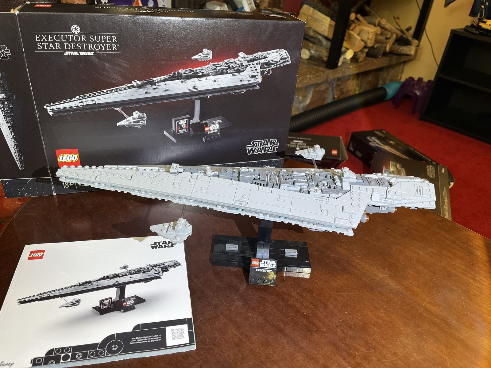 LEGO Star Wars Executor Super Star Destroyer Set with Box and Manual