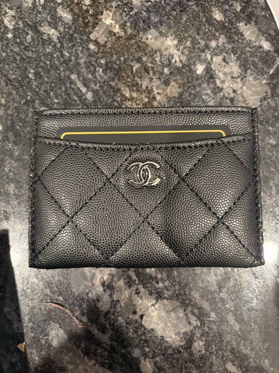 Chanel Black Quilted Leather Card Holder With Red Interior