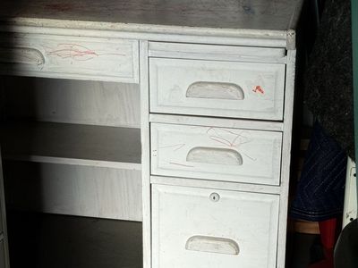 Solid Desk