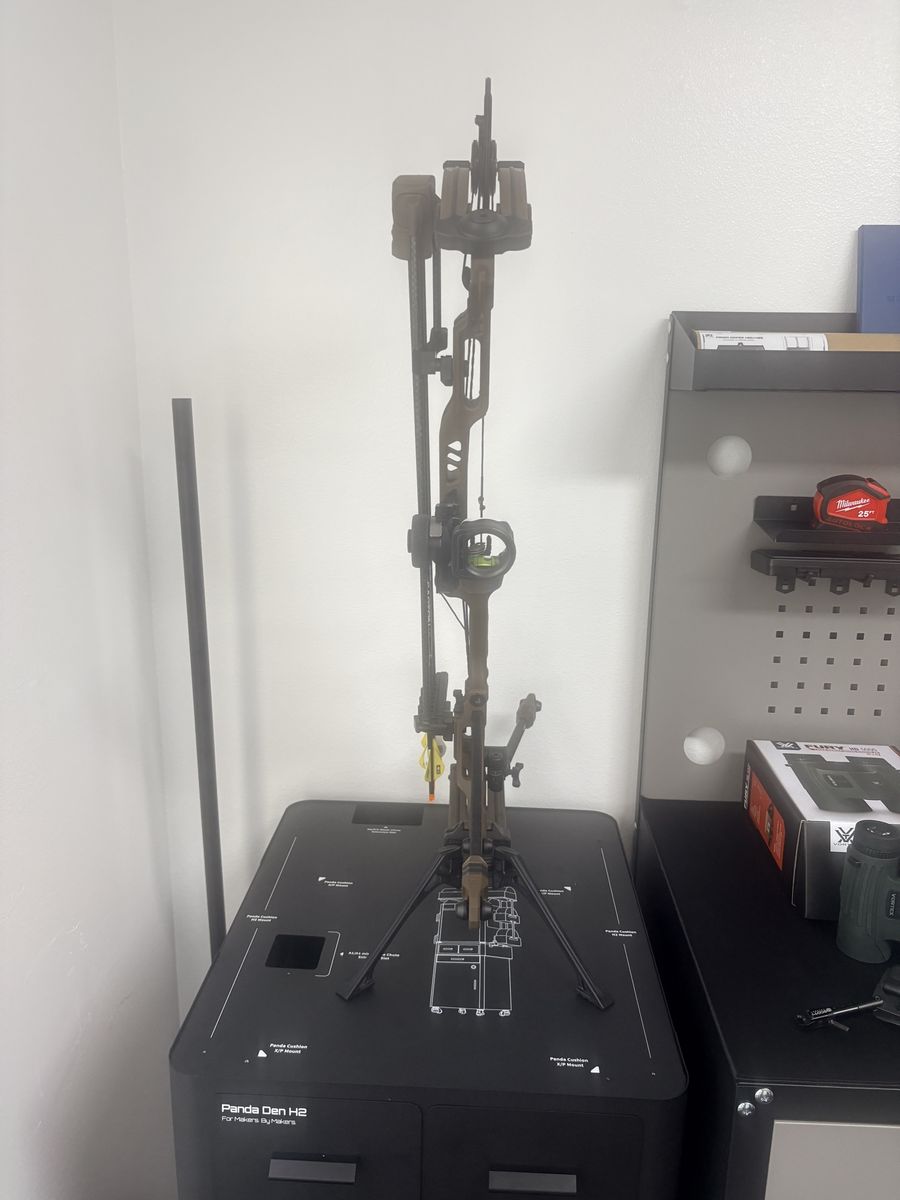 Main image 3