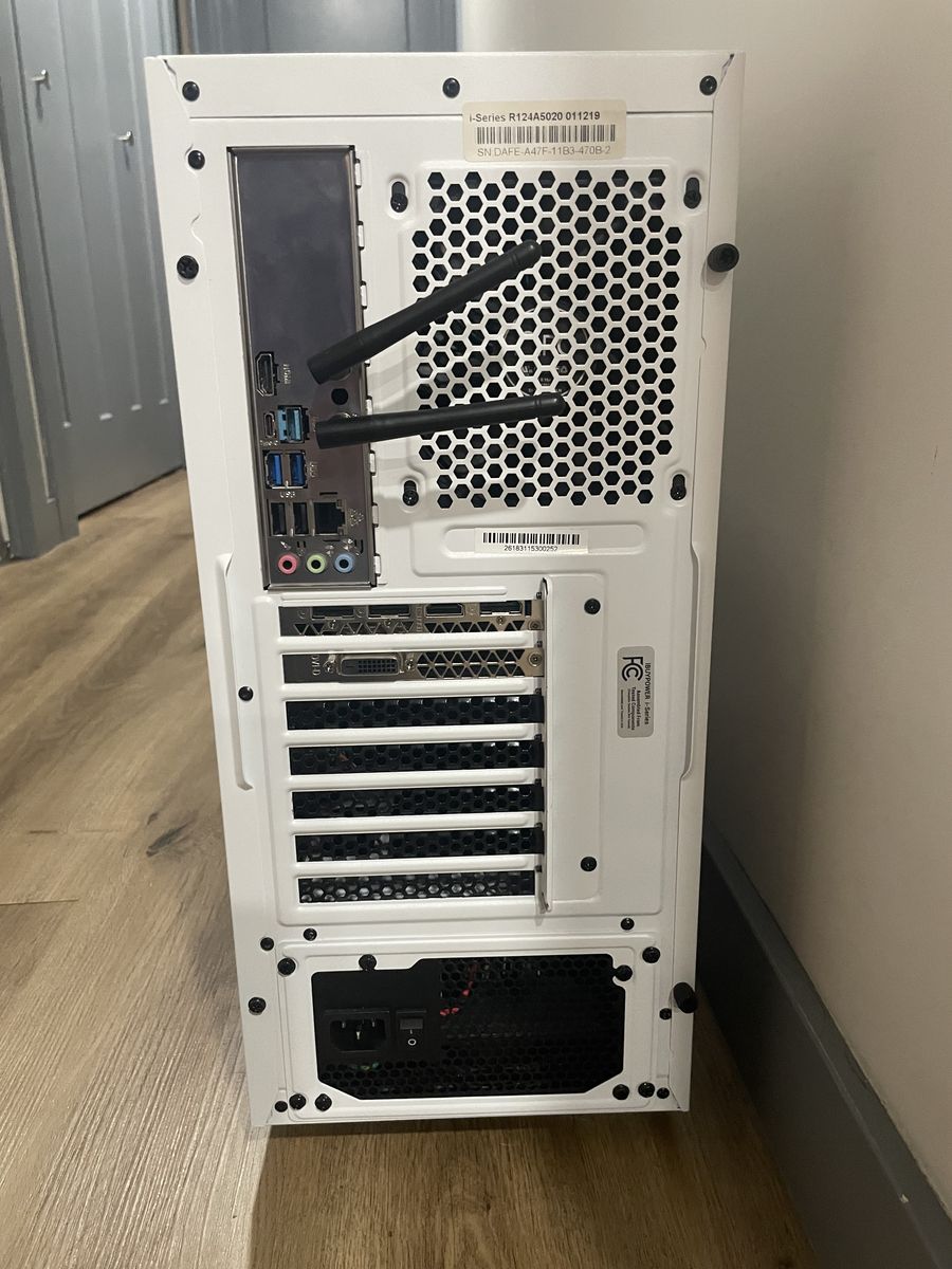 Gaming PC White