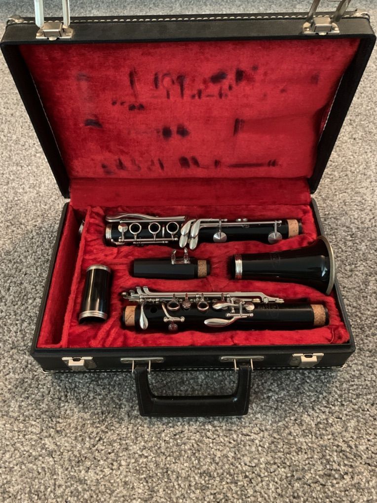 Vito Clarinet In Fantastic Playing Condition